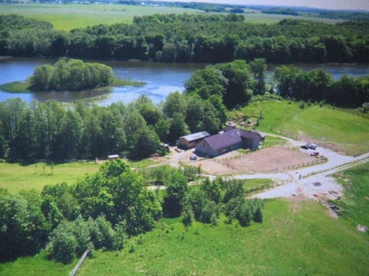 Stajnia Grazyny Mikorowo 46 Villa Czarna Dabrowka Exterior photo